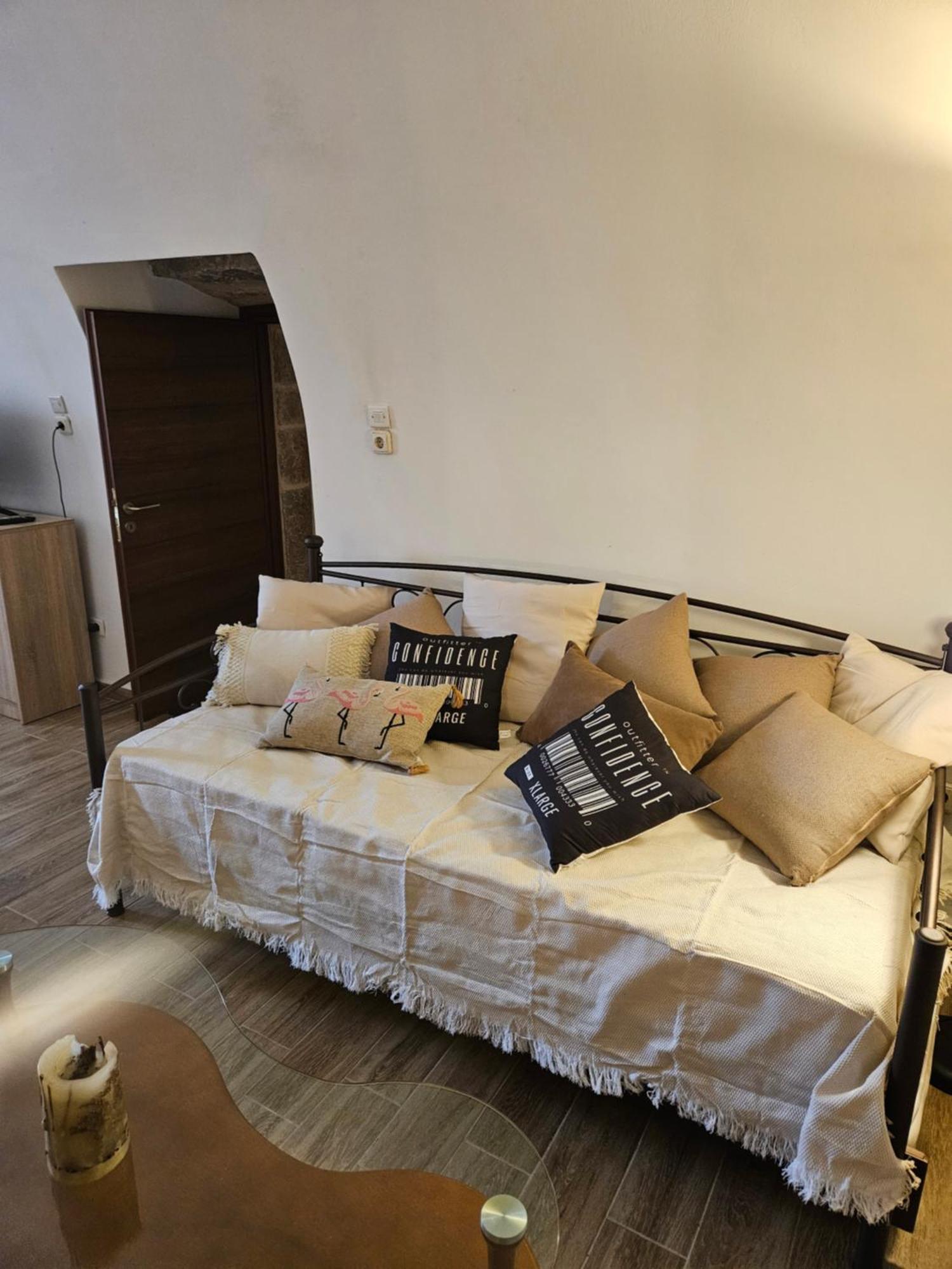Kamares Stone House 1 Apartman Álika Kültér fotó